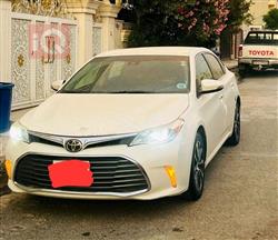 تويوتا أفالون